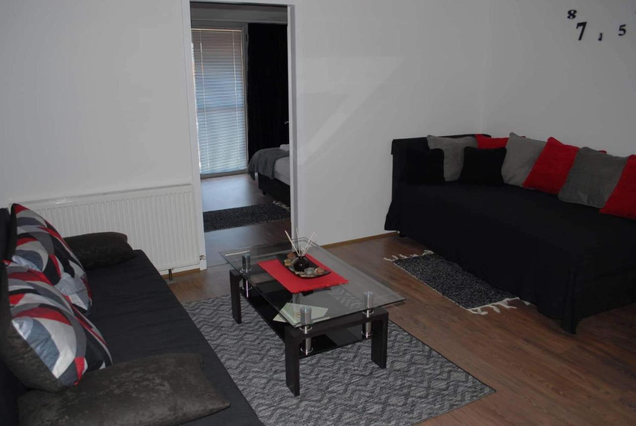 Stan Na Dan - Apartman Djordjevic Враня Екстериор снимка